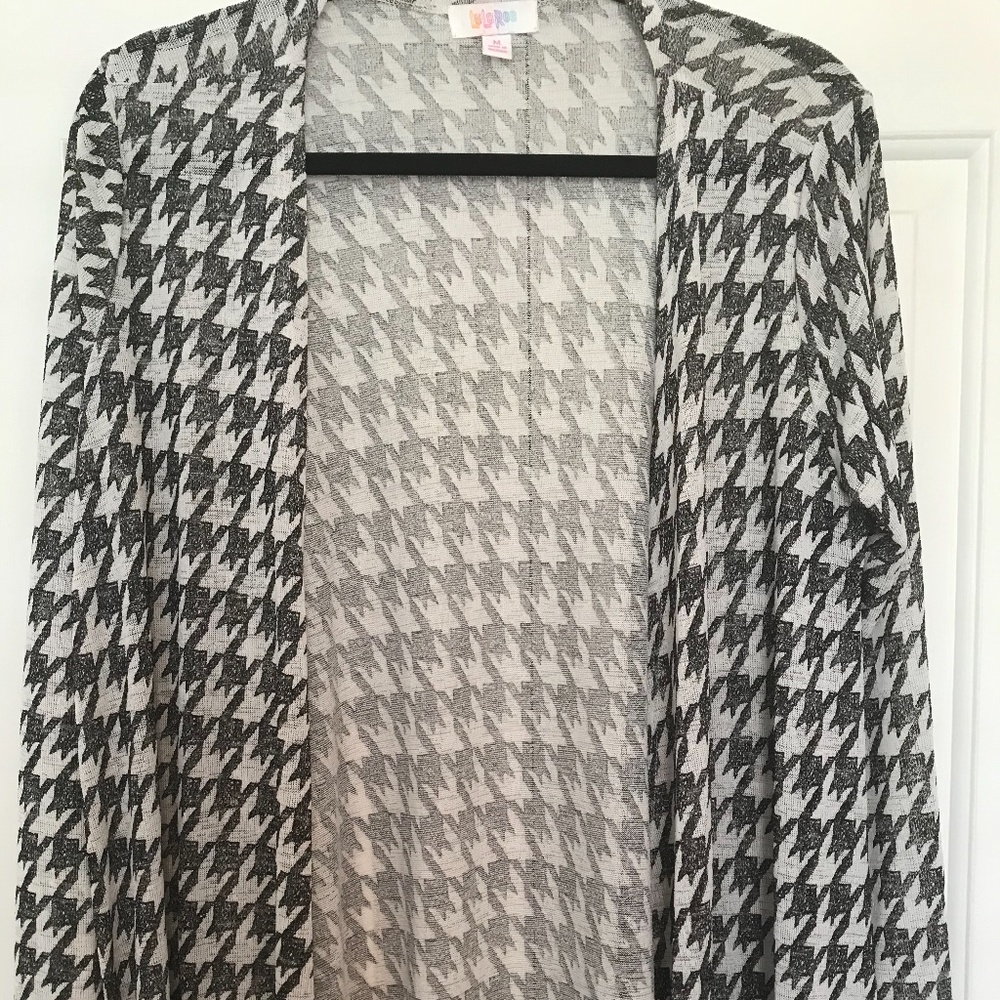 LuLaRoe black & white houndstooth Sarah